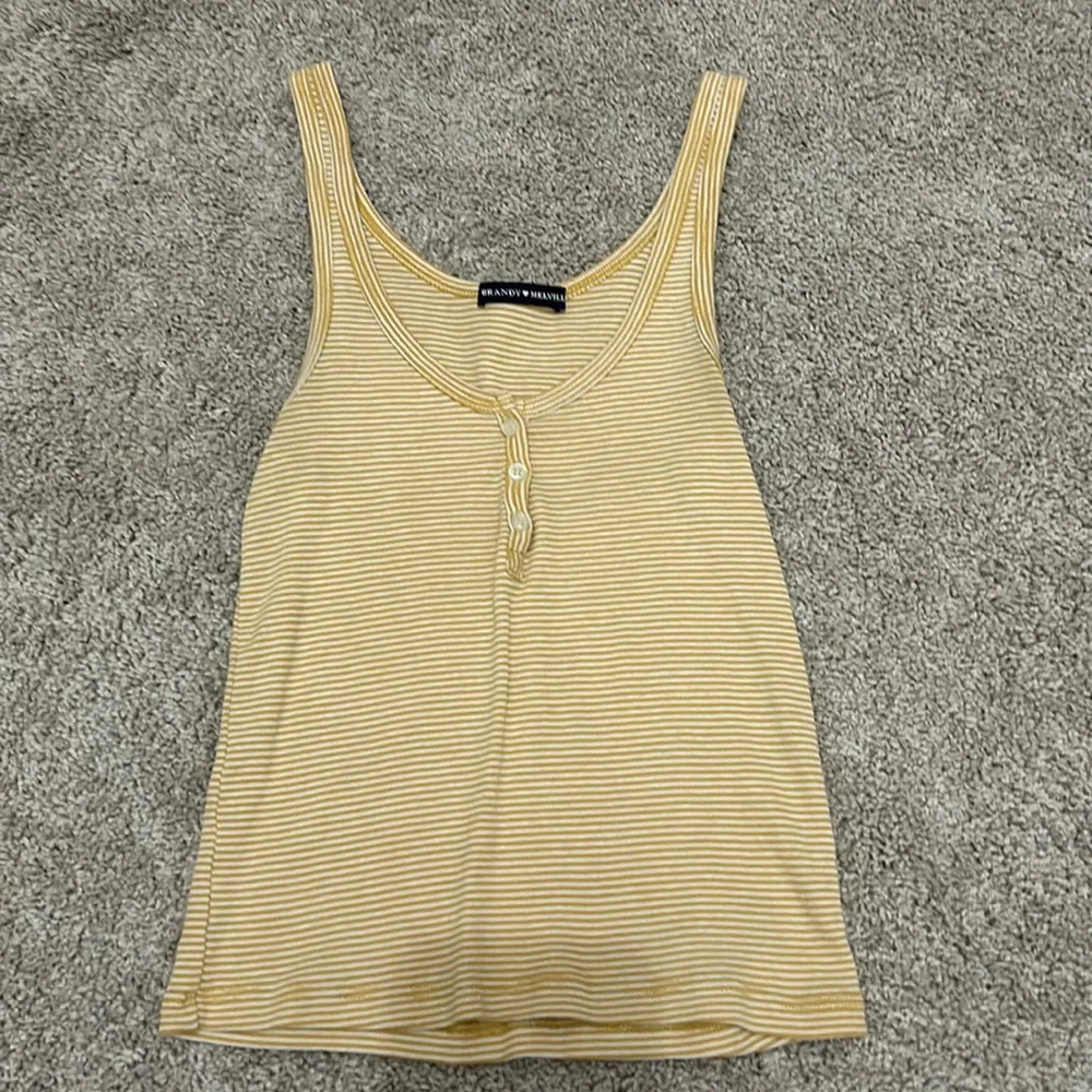 Brandy Melville tank - Picture 1 of 3
